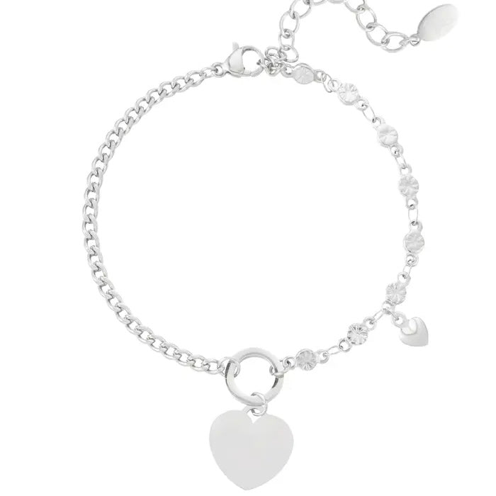 Linked heart armband zilver