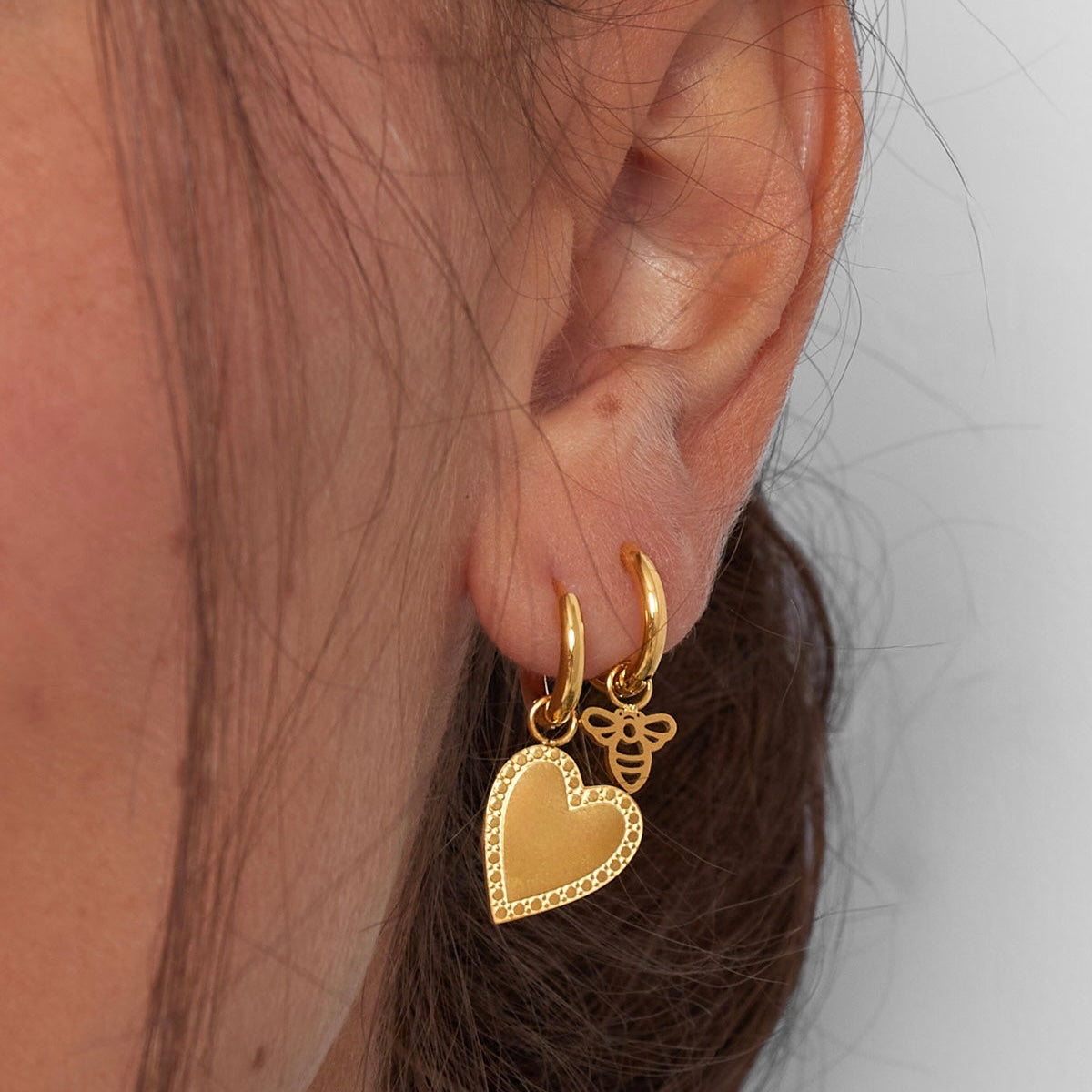 Detailed heart oorbellen goud