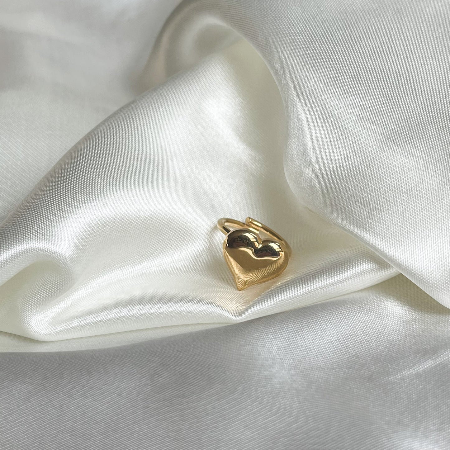 Statement heart ring goud